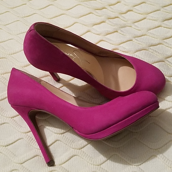 Shoes - Picture 3 of 4